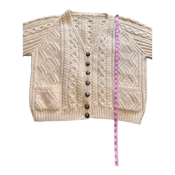 Women's Cream Cable Knit Cardigan - Picture 8 of 11